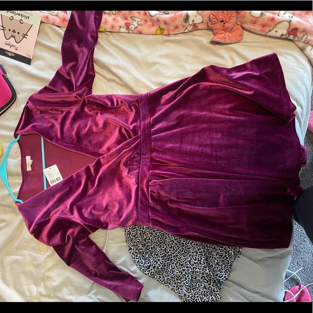 Urban outfitters velvet romper - Picture 1 of 2